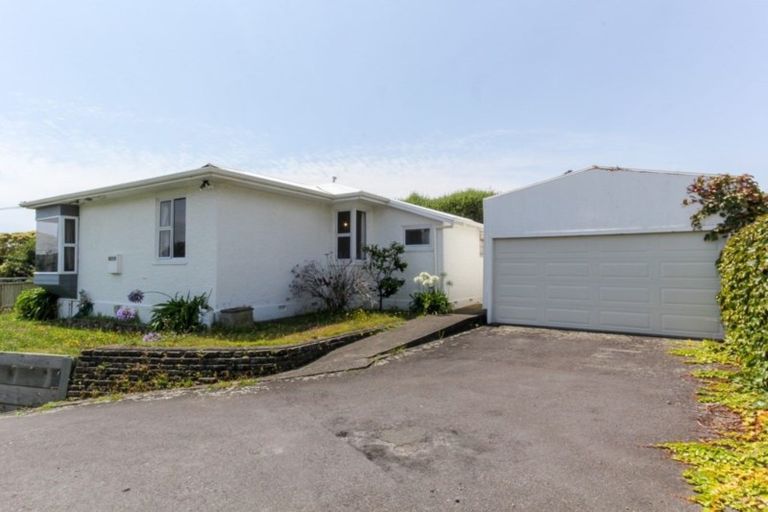 Photo of property in 28 Mclean Street, Strandon, New Plymouth, 4312