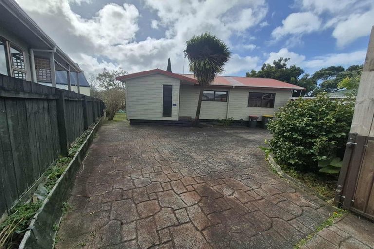 Photo of property in 15b Bay Street, Red Beach, 0932