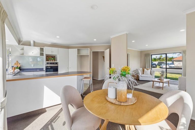 Photo of property in 39 Luculia Drive, Mount Maunganui, 3116