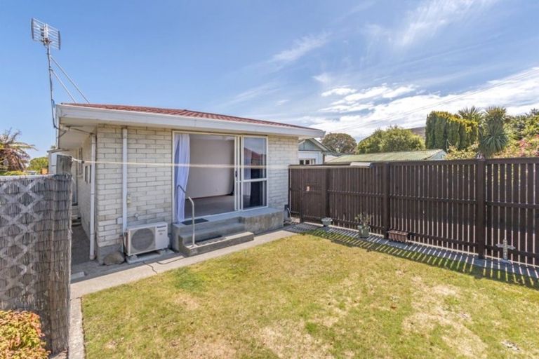 Photo of property in 1/66 Estuary Road, New Brighton, Christchurch, 8061