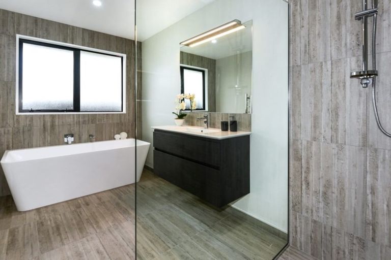 Photo of property in 12 Russell Lilley Drive, Rolleston, 7614