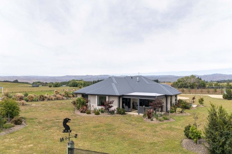 Photo of property in 57 Golden Road, Springvale, Alexandra, 9393