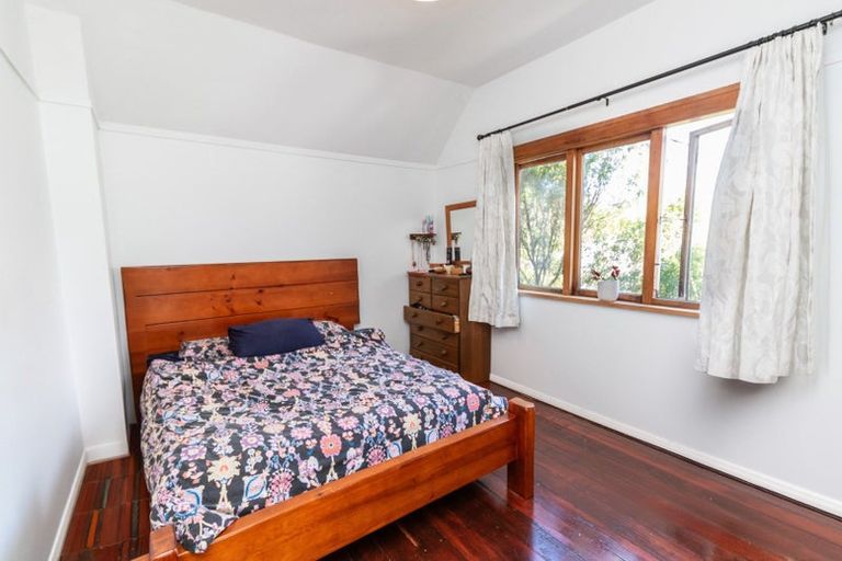 Photo of property in 40 Hawker Street, Mount Victoria, Wellington, 6011