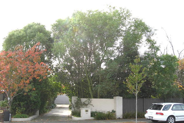 Photo of property in 88b Creyke Road, Ilam, Christchurch, 8041