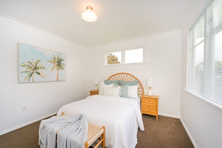 Photo of property in 52 Nottingham Avenue, Awapuni, Palmerston North, 4412