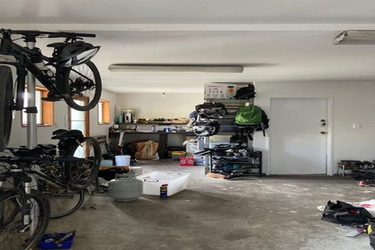 Photo of property in 1/20b Hillsborough Terrace, Hillsborough, Christchurch, 8022