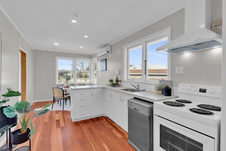 Photo of property in 202 Mahoe Street, Melville, Hamilton, 3206