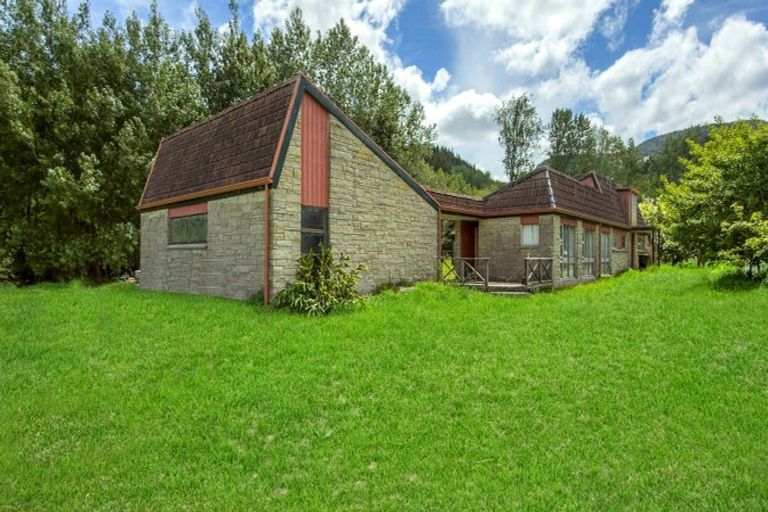 Photo of property in 301 Neavesville Road, Puriri, Thames, 3578