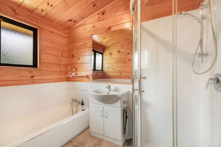 Photo of property in 23 Buchanan Place, Sunnybrook, Rotorua, 3015