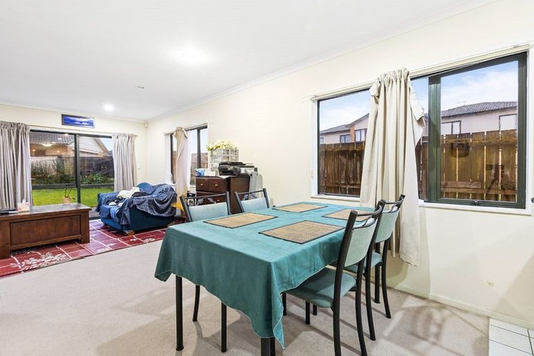 Photo of property in 88 Naylors Drive, Mangere, Auckland, 2022