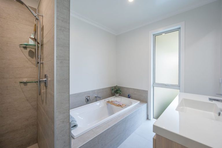 Photo of property in 16b Huntaway Close, Stoke, Nelson, 7011