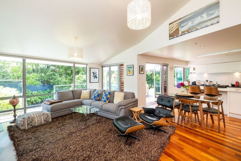 Photo of property in 17b Kopanga Road, Havelock North, 4130