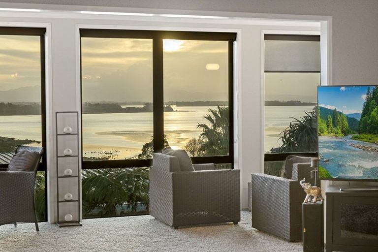 Photo of property in 271 Bellevue Road, Bellevue, Tauranga, 3110