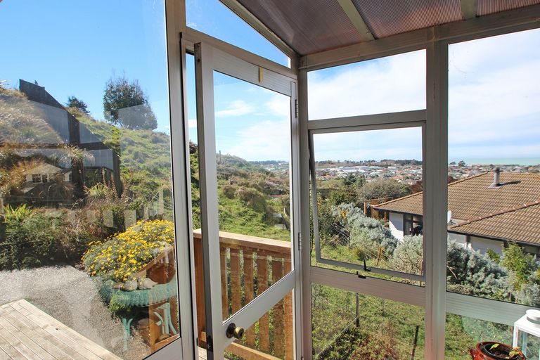 Photo of property in 4 Ashburn Street, Oamaru North, Oamaru, 9400