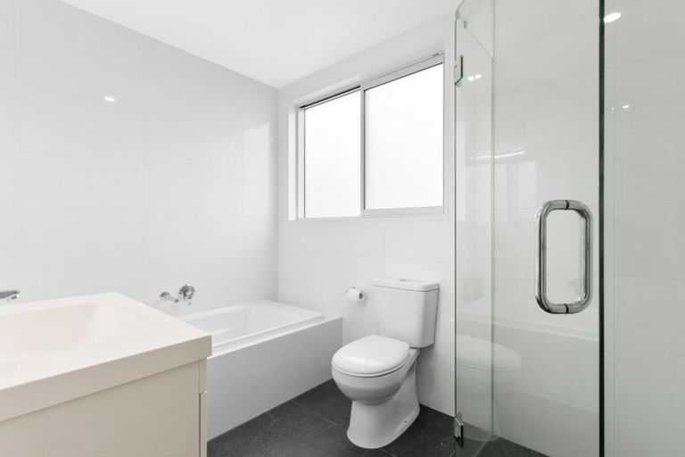 Photo of property in 1 Landsborough Lane, Wanaka, 9305