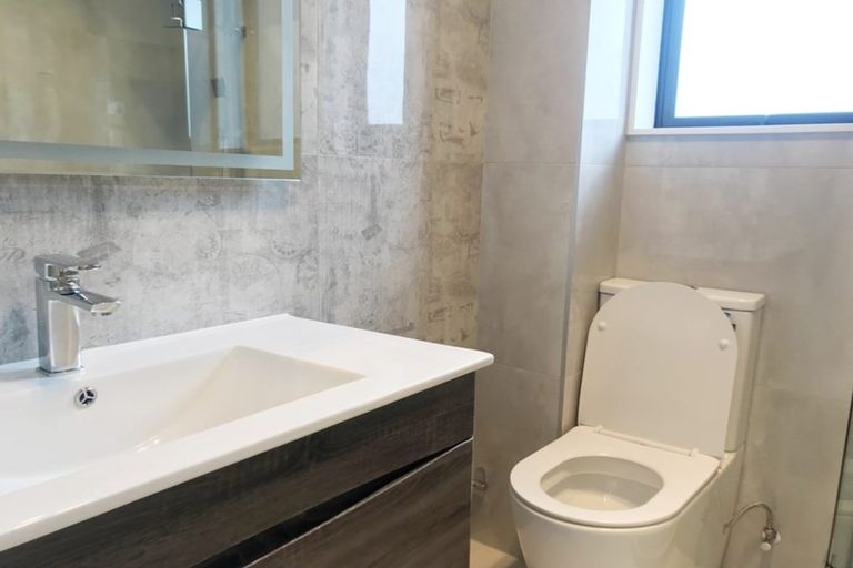 Photo of property in 9 Lavey Road, Flat Bush, Auckland, 2019