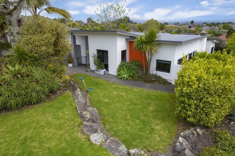 Photo of property in 43 Honeysuckle Lane, Ohauiti, Tauranga, 3112