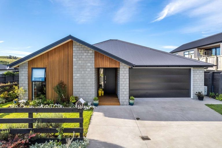 Photo of property in 30 Hayward Place, Ohauiti, Tauranga, 3112