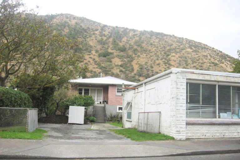 Photo of property in 24 Wellington Road, Paekakariki, 5034
