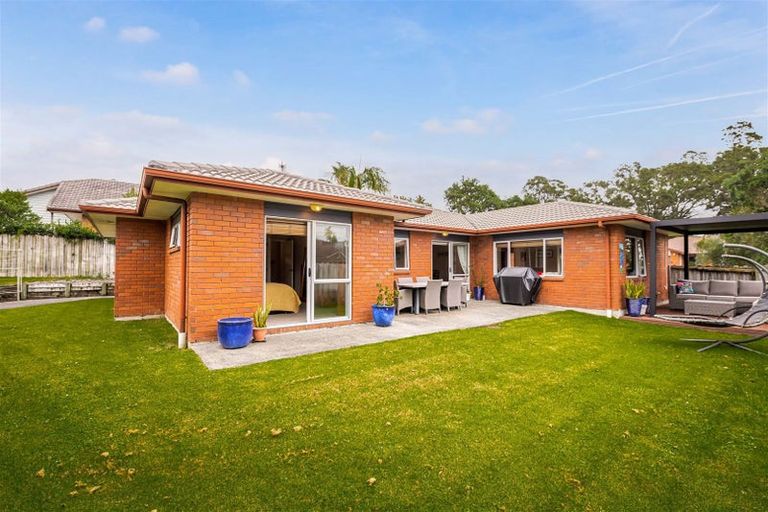 Photo of property in 3 Springtide Place, Red Beach, 0932