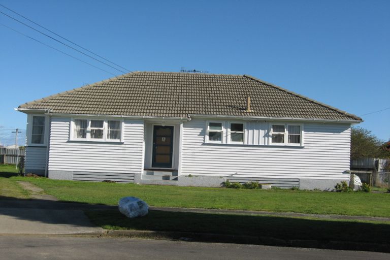 Photo of property in 36 Goldsmith Crescent, Levin, 5510