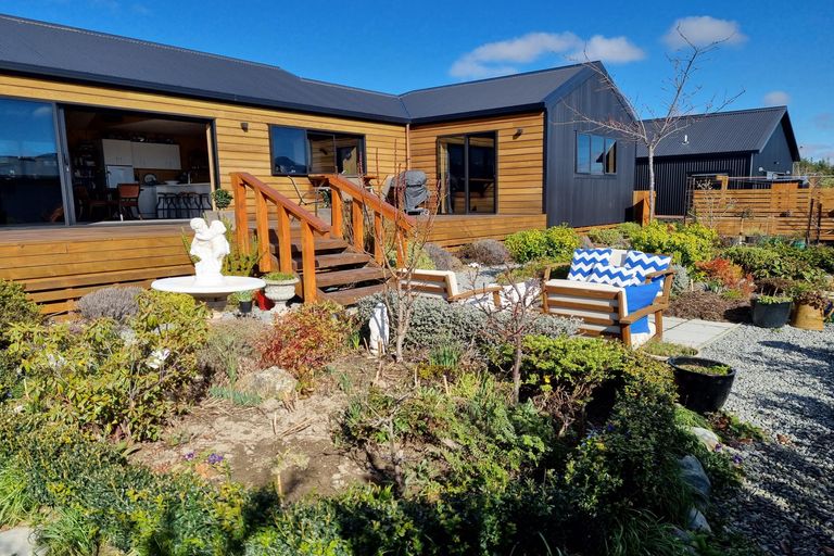 Photo of property in 7 Rankin Rise, Lake Tekapo, 7999