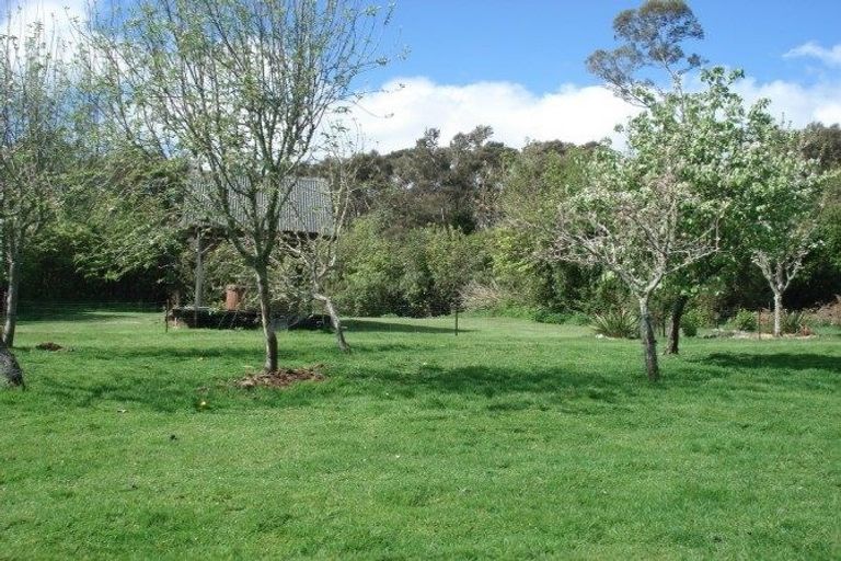 Photo of property in 2147 Lake Brunner Road, Inchbonnie, Kumara, 7875