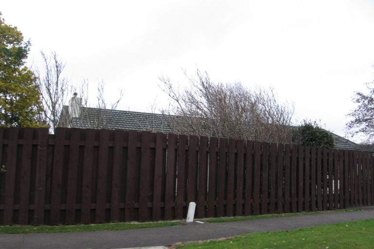 Photo of property in 10 Rhodes Drive, Kelvin Grove, Palmerston North, 4414