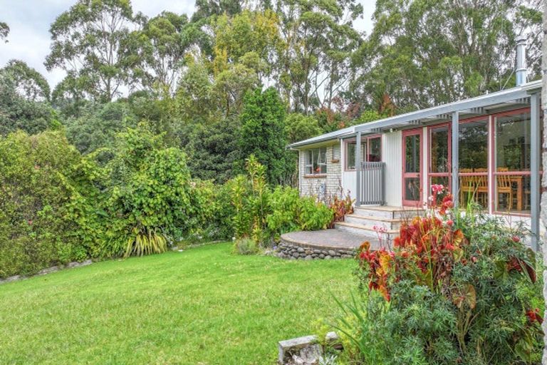 Photo of property in 15 Mangotahi Road, Thames, 3577