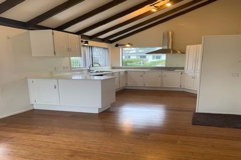 Photo of property in 1 Thurso Grove, Papakowhai, Porirua, 5024