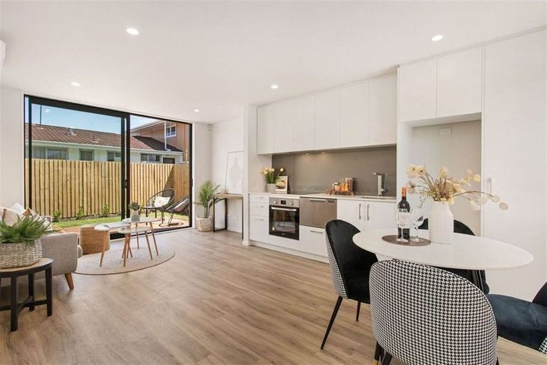 Photo of property in 1/515 Worcester Street, Linwood, Christchurch, 8011