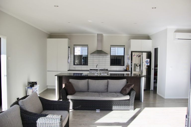 Photo of property in 8 Tiger Moth Street, Hobsonville, Auckland, 0616