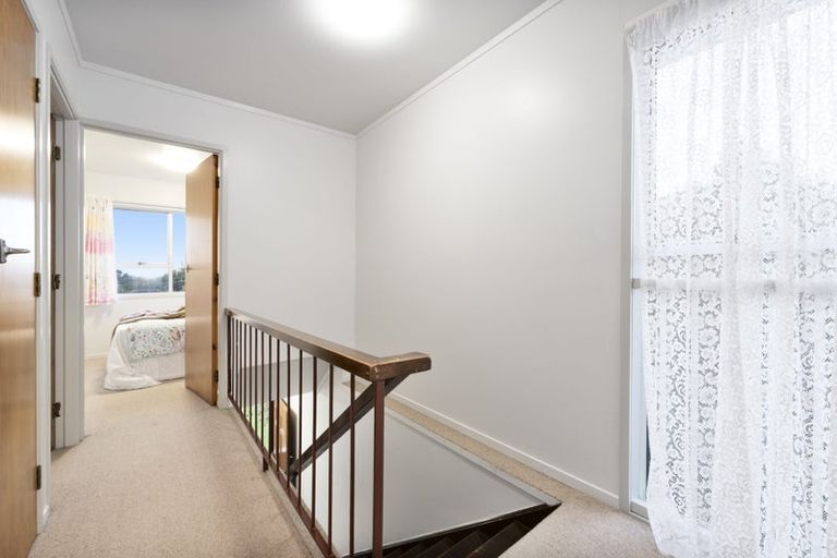 Photo of property in 2/43 Rimu Street, New Lynn, Auckland, 0600