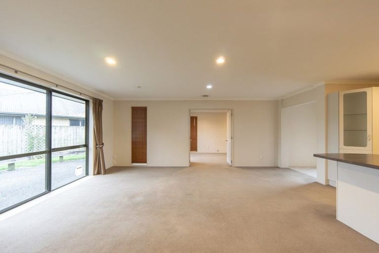 Photo of property in 41 Coleraine Drive, Rototuna, Hamilton, 3210