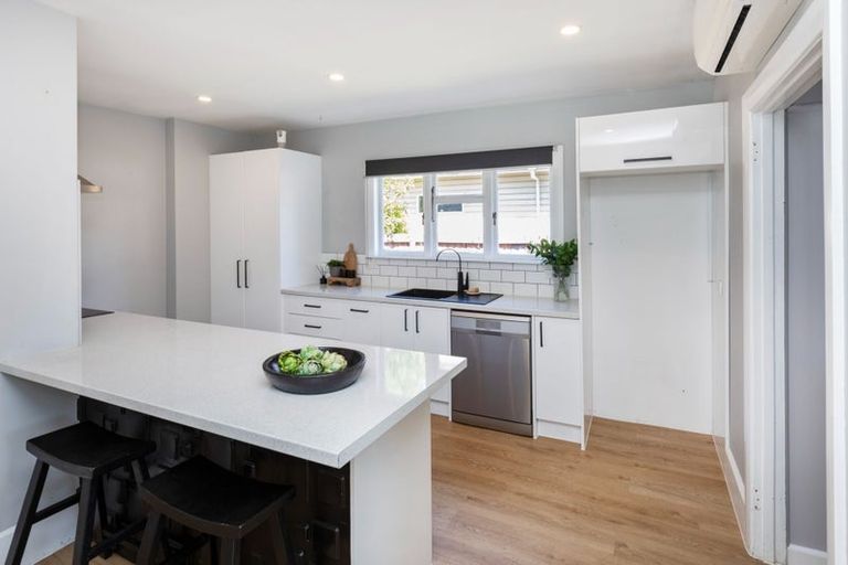 Photo of property in 2/49 Dominion Avenue, Spreydon, Christchurch, 8024