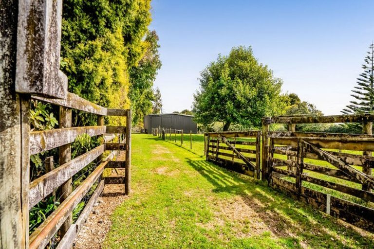 Photo of property in 172 Lepper Road, Inglewood, 4386