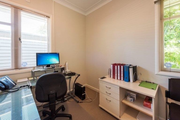 Photo of property in 176 Dominion Road, Mount Eden, Auckland, 1024