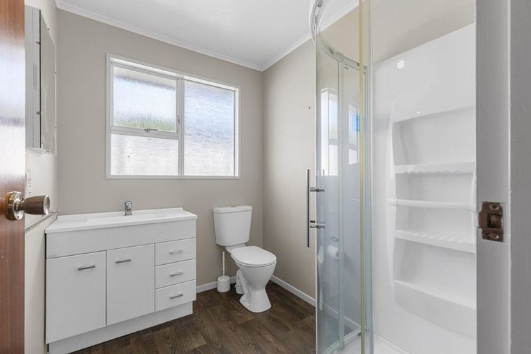 Photo of property in 4/10 Kowhai Avenue, Takaro, Palmerston North, 4410