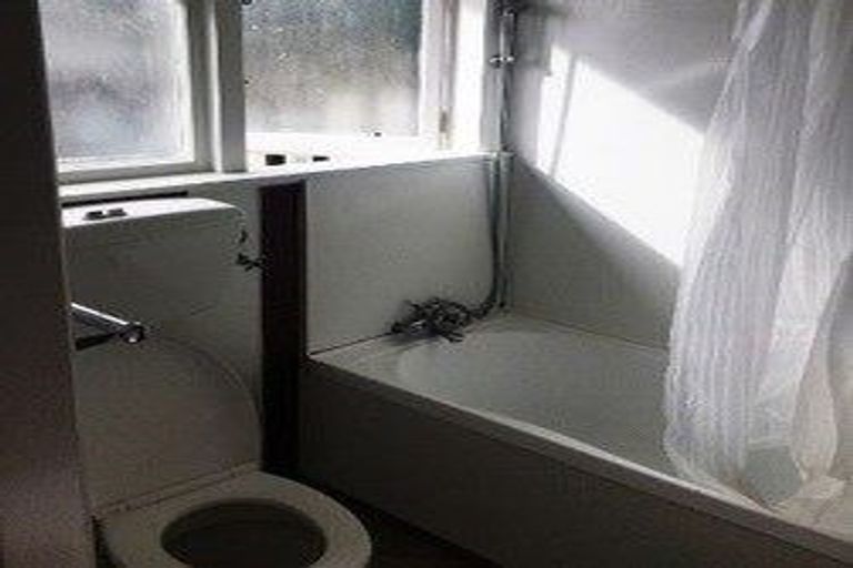 Photo of property in 4/518 Fergusson Drive, Trentham, Upper Hutt, 5018