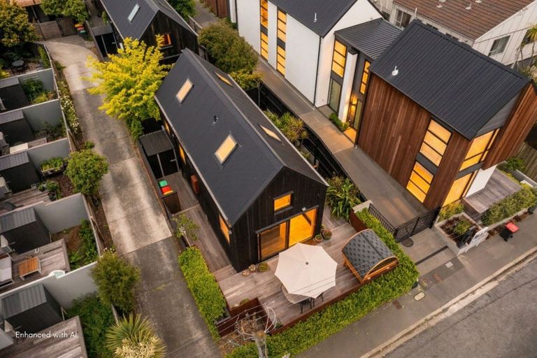 Photo of property in 12a Hurley Street, Christchurch Central, Christchurch, 8011