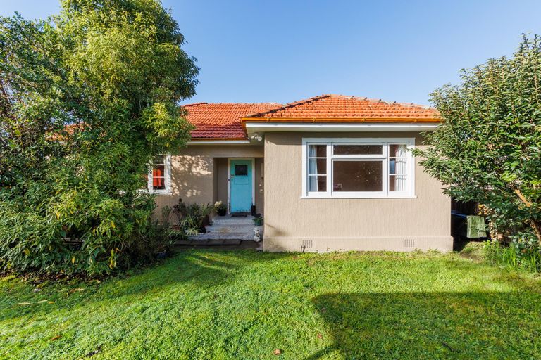 Photo of property in 170 Park Road, West End, Palmerston North, 4410