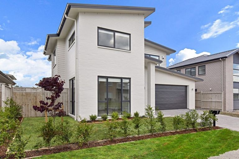 Photo of property in 14 Nganui Avenue, Takanini, 2112