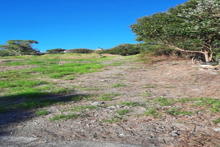 Photo of property in 8 Matakohe Place, Portland, Whangarei, 0178