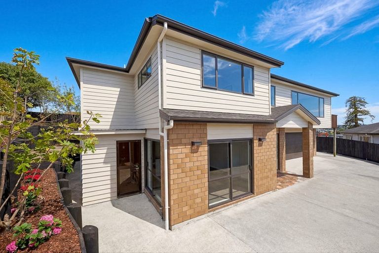 Photo of property in 20 Bannings Way, Hobsonville, Auckland, 0618