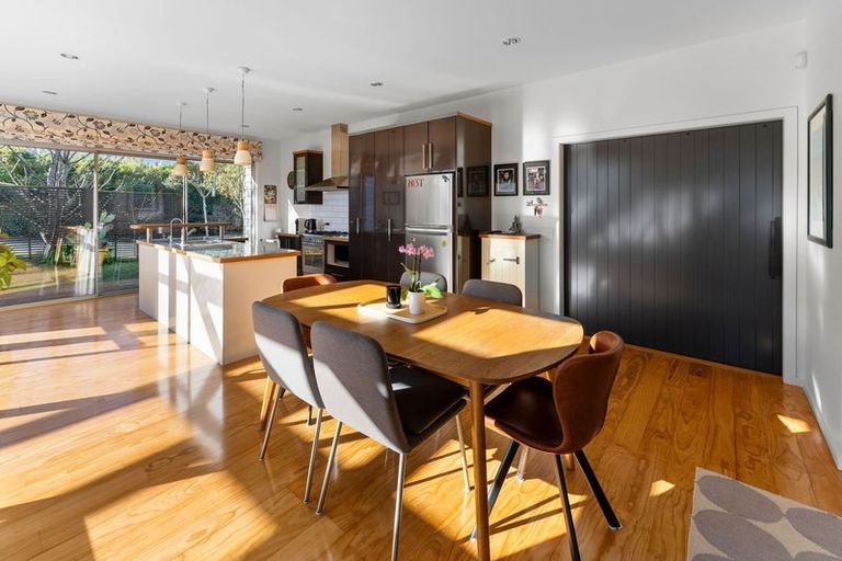 Photo of property in 1 Commodore Place, Britannia Heights, Nelson, 7010