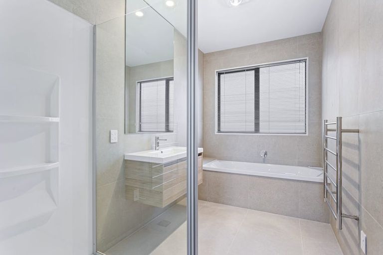 Photo of property in 23 Te Napi Drive, Takanini, Auckland, 2112