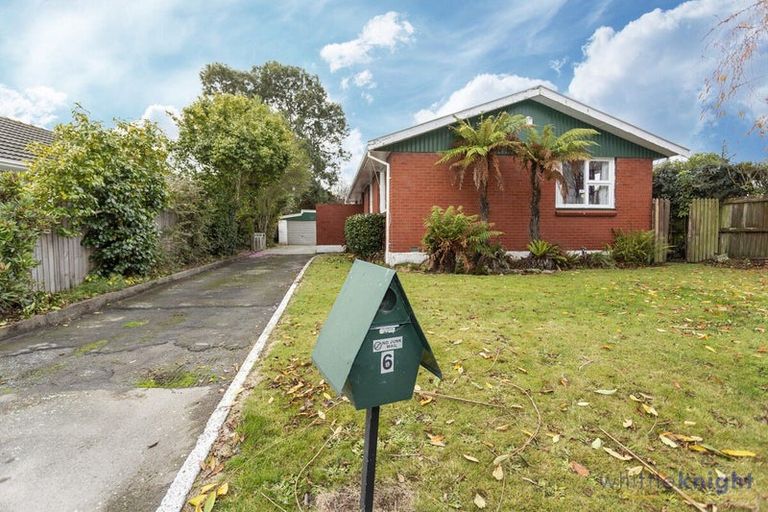 Photo of property in 6 Bellina Place, Broomfield, Christchurch, 8042