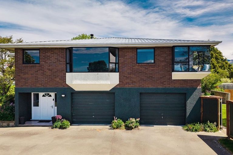 Photo of property in 6 Exeter Street, Waimate, 7924