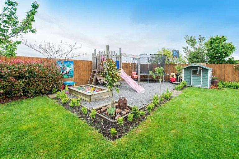 Photo of property in 3 Cassini Place, Leeston, 7632