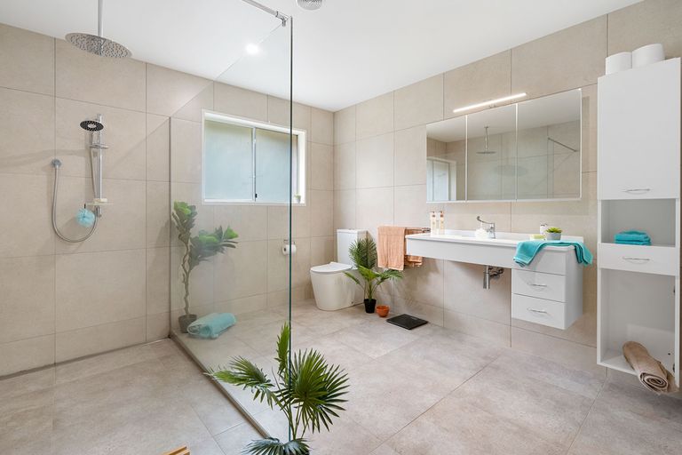 Photo of property in 620 Western Lake Road, Western Lake, Featherston, 5773